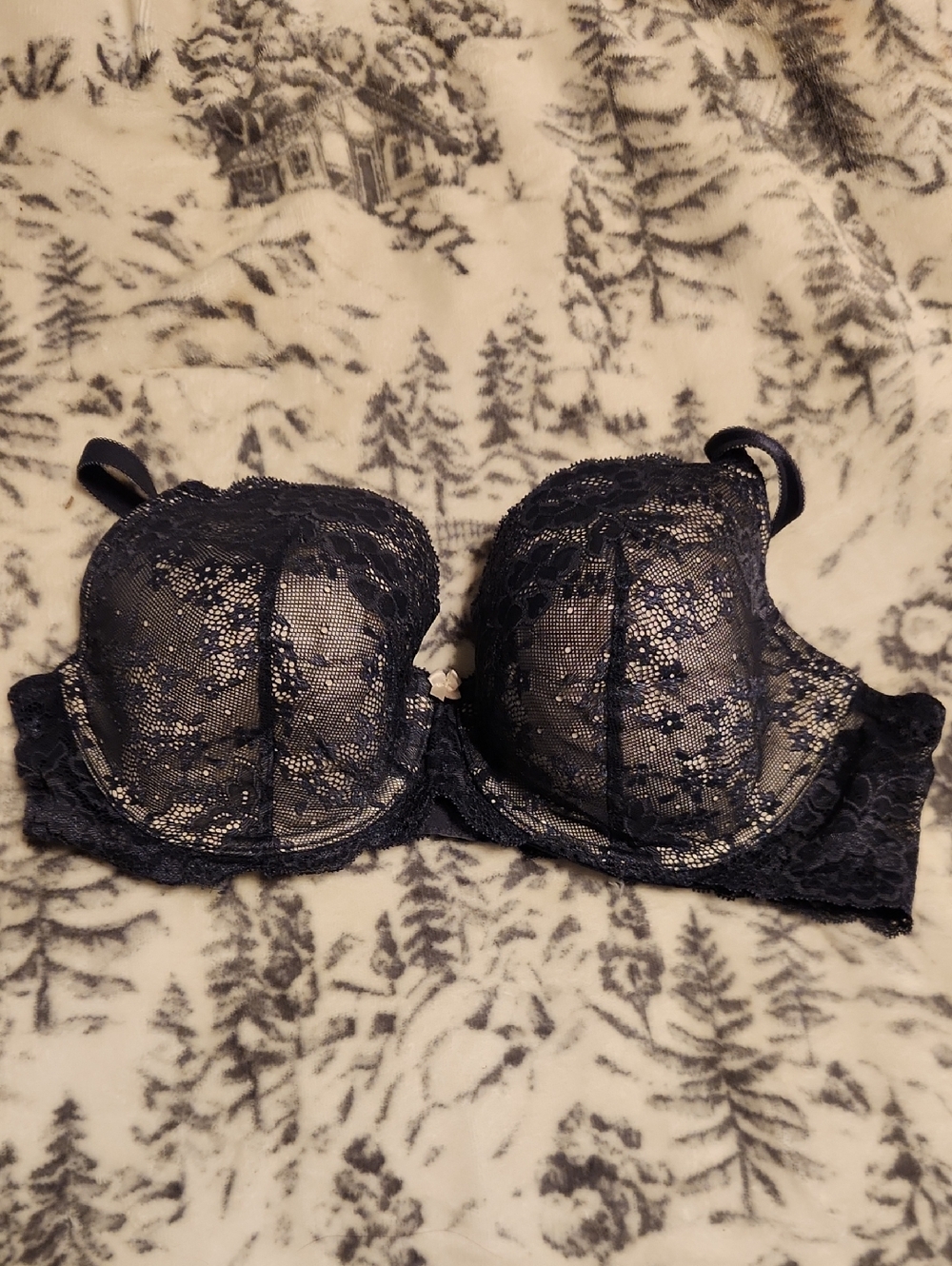 Victoria's Secret Lace Lined Demi Bra